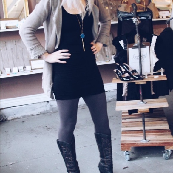 M.RENA DRESS - Picture 8 of 8